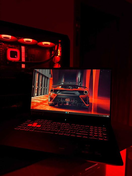 Laptop ASUS TUF F17, stare excelenta