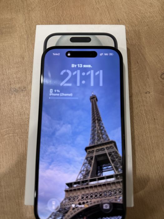 Продам Айфон 15, 128 GB