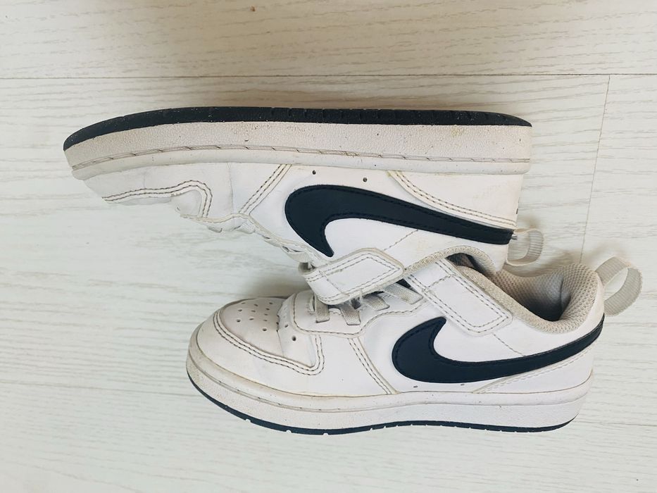Adidasi Nike achizitionati in noiembrie 2025