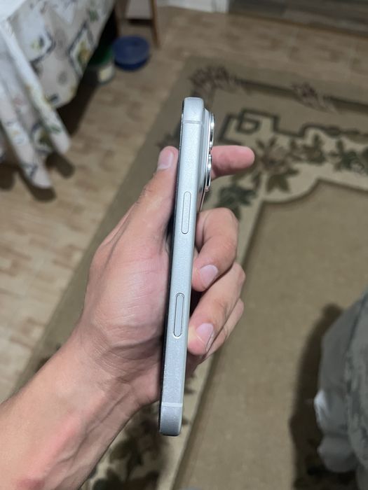 Iphone 17 pro E-sim
