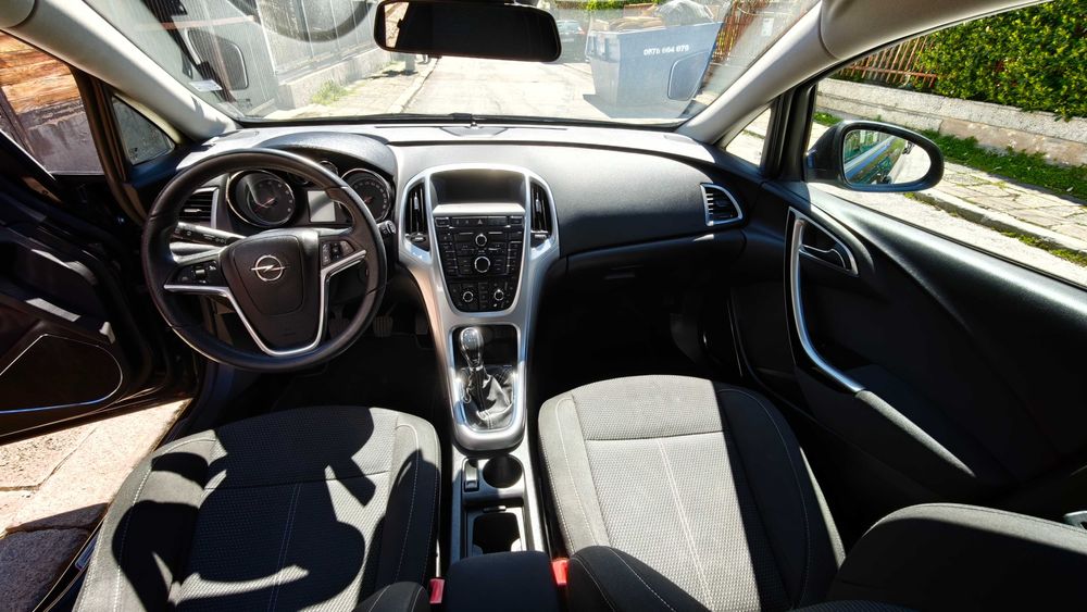 Opel Astra 1.6 Turbo
