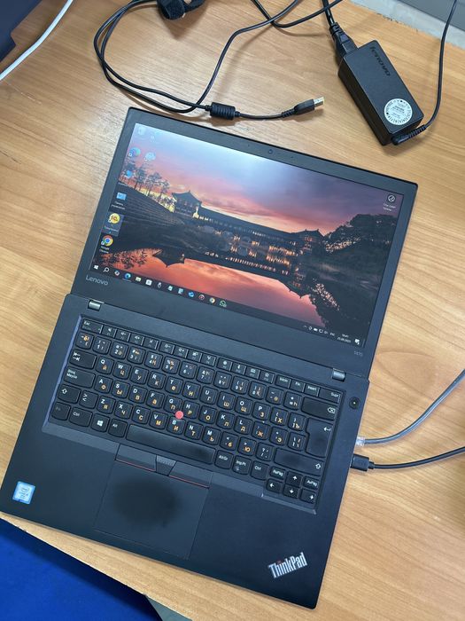 ноутьук марки Lenovo ThinkPad T470