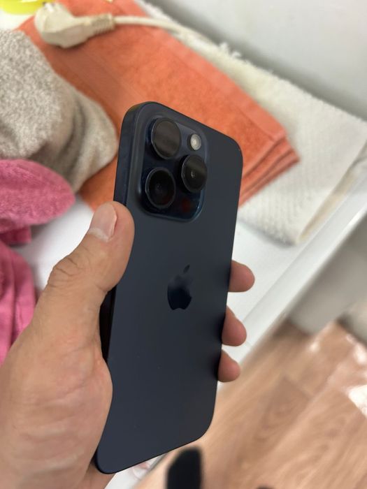 Продам Айфон 15про 128гб