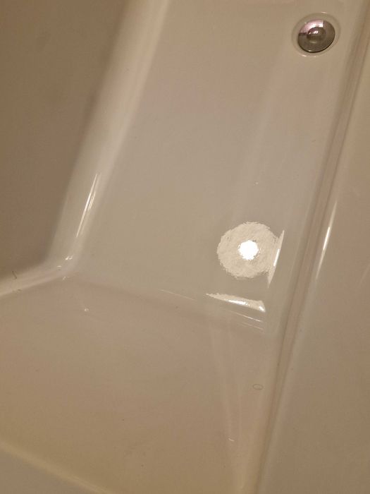 Cada baie Artemis 180/80 noua