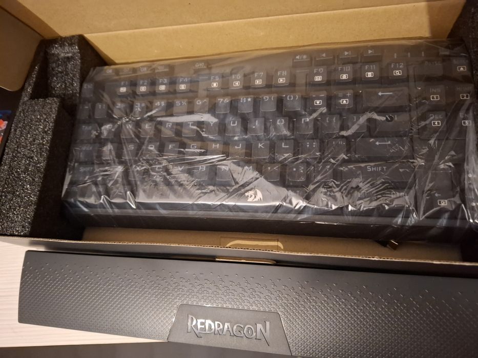 Tastatura Redragon Vishnu RGB