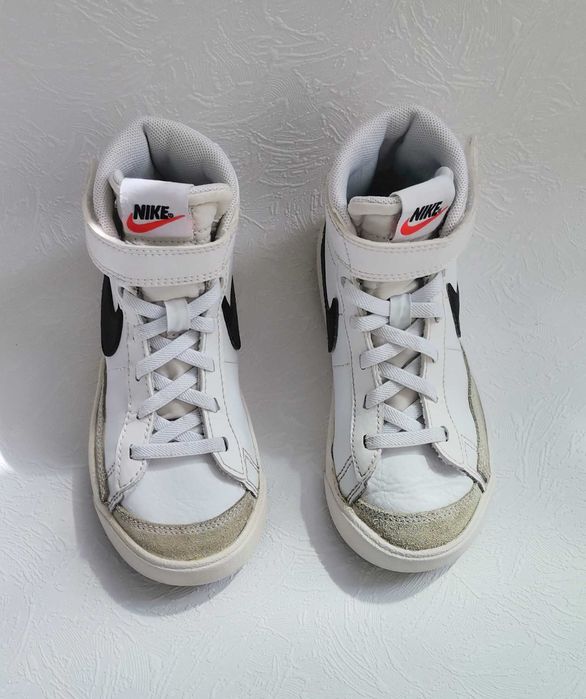Adidasi ghete copii hightop NIKE Blazer Mid 77 mar 27,5 int 17cm piele