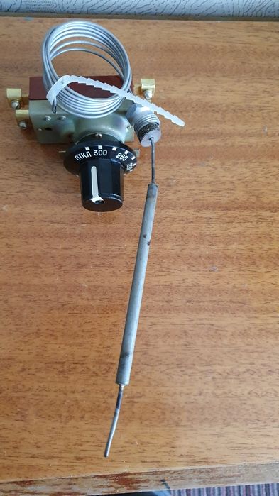 Регулятор температуры Т32М-04.