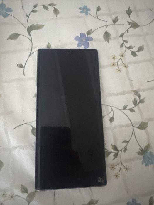Sam note 10 plus