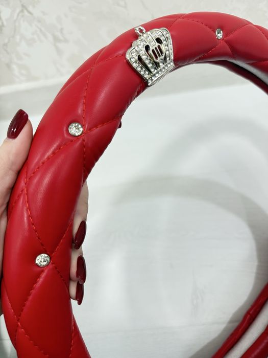 Красный чехол на авто-руль/ Женский Руль