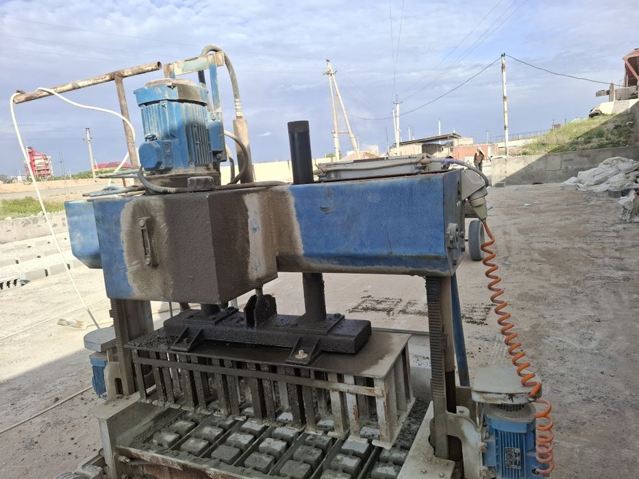 Shlakoblok apparat Eron