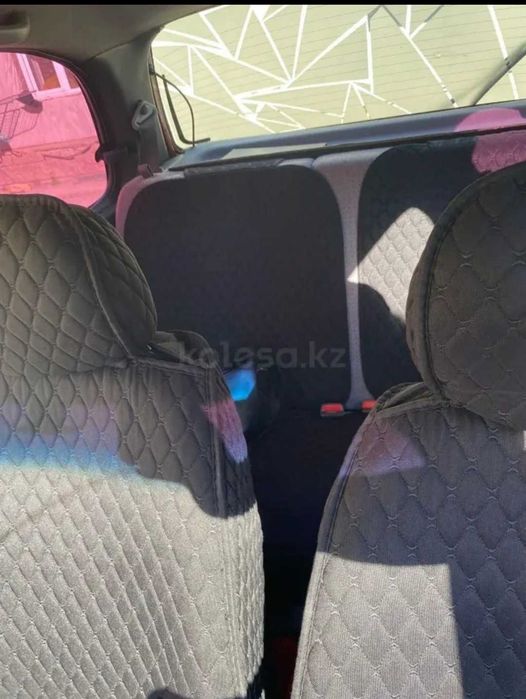 Продам Nissan Micra