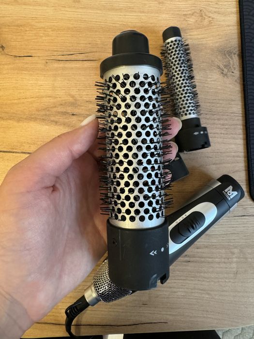 Фен + 3 насадки в комплекте