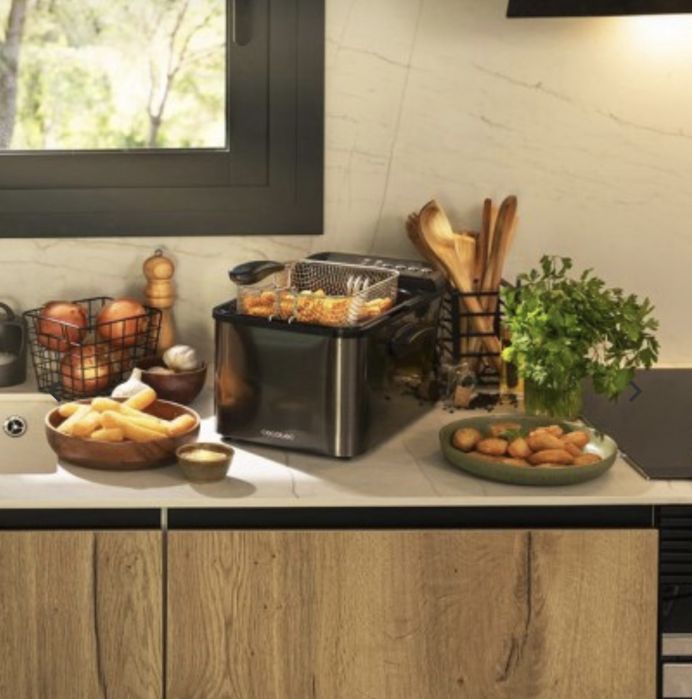 Фритюрник CECOTEC