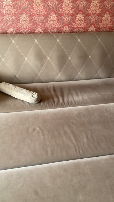 Продам диван и кресло