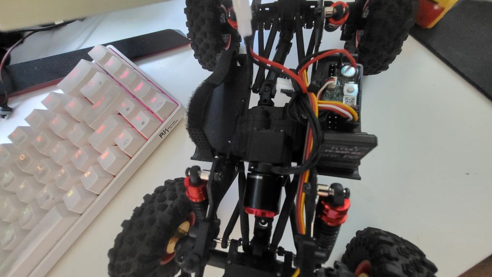 Automodel crawler 1/18 brushless absima