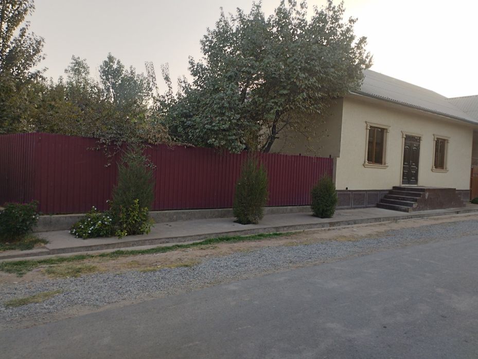 Uy sotiladi Denov tumanida