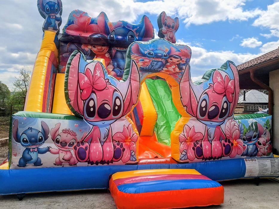 Topogane/Tobogane gonflabile mari, cu doua pante de coborâre. Noi!