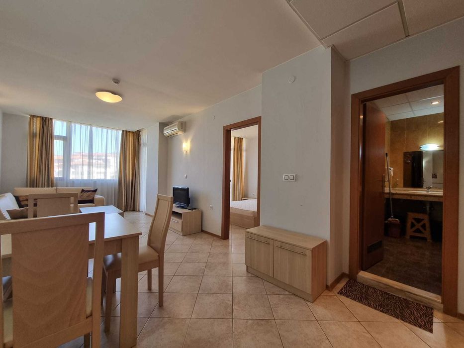 Продава се Двустаен апартамент в к.к. Слънчев бряг - 72 кв.м за 1021 €/кв.м - Снимка #3