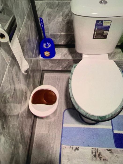 Срочно квартира сотилади арзон нархда 2 хоналик барча жихозлари бн