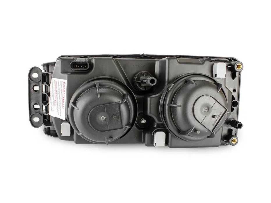 Фарове Фар за Ивеко Стралис / Iveco Stralis 2003+