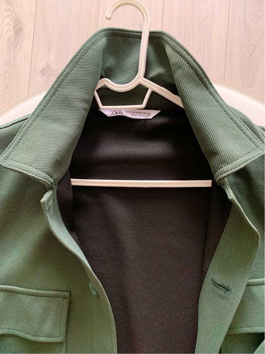 Geacă bărbați ZARA Verde Diamond, M, premium, nouă, aspect elegant