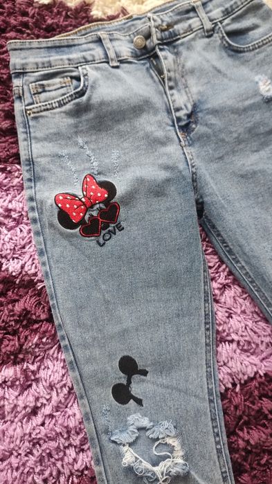 Blugi dama superbi ca noi.