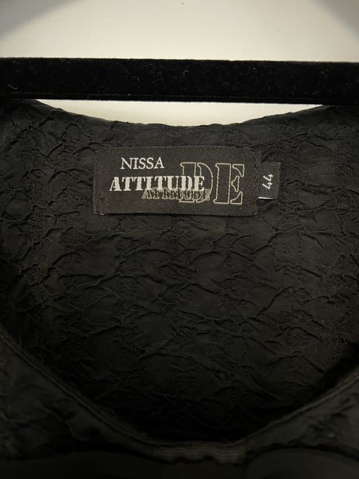 Rochie neagră de la Niss cu funduțe