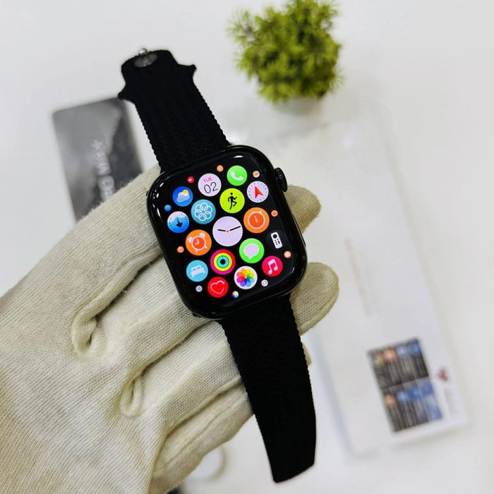 Продам смарт часы HK11 promax