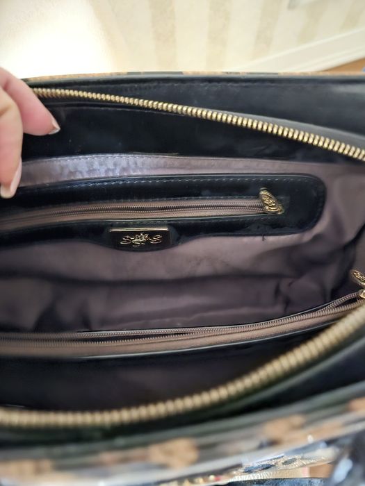 Сумку кожаную продам