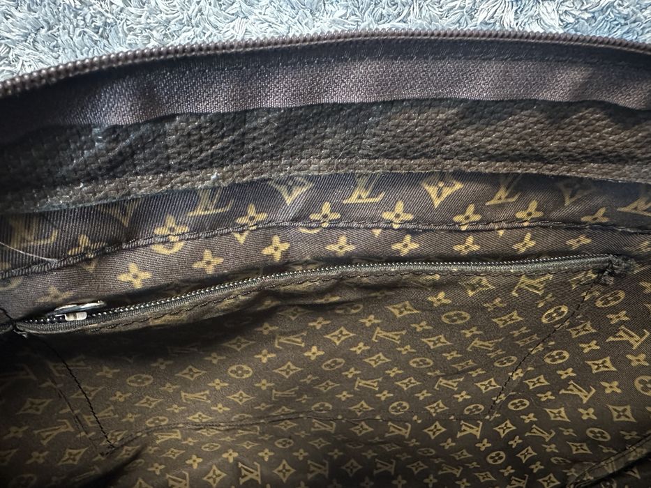 Louis Vuitton чанта унисекс