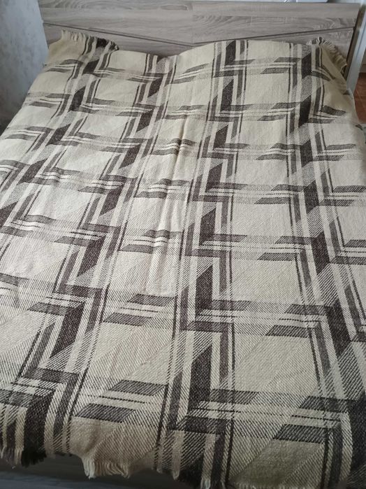 вълнени одеала нови