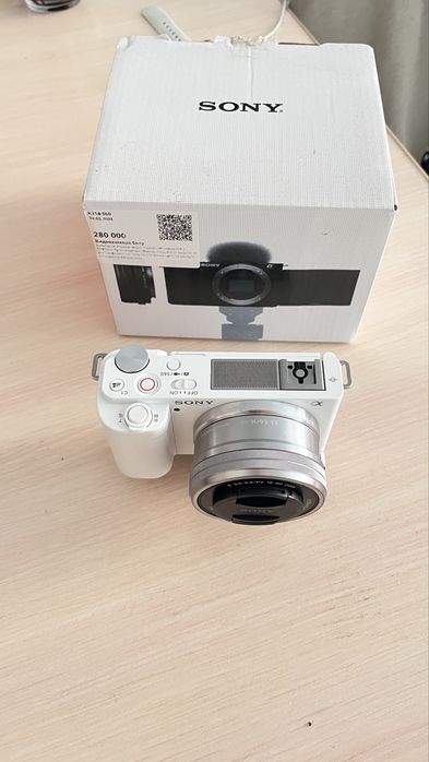 Sony zv-e10 + kit 16-50 mm