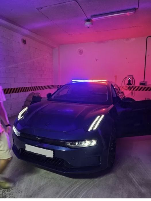 Строб 4х4 новый идеально