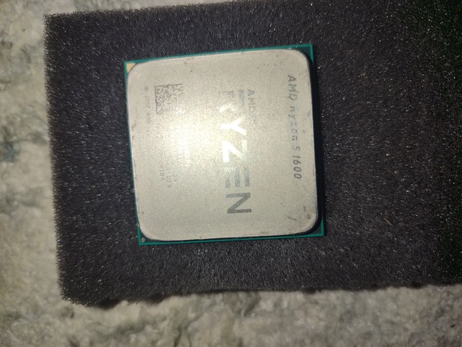 Rx 570 4 gb gddr5+ryzen 5 1600