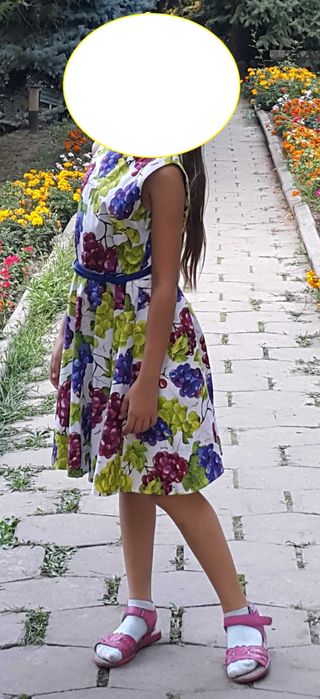 Красивое платье на девочку Виноград