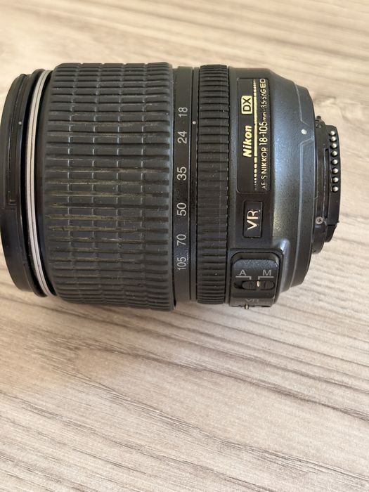 сломанный обьектив nikon D90