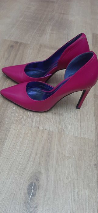 Продам туфли Basconi