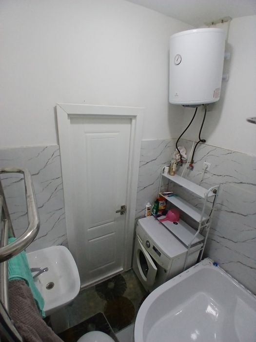 Продается квартира в  новостройке Паркентской области.