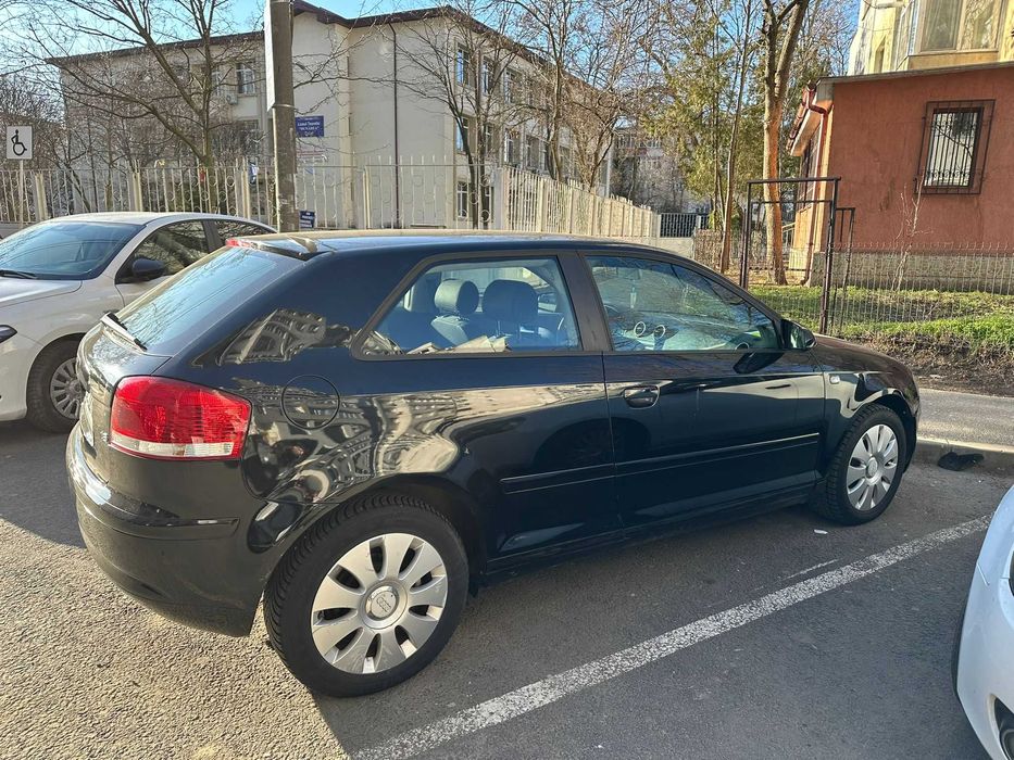 Vând Audi A3 Automată