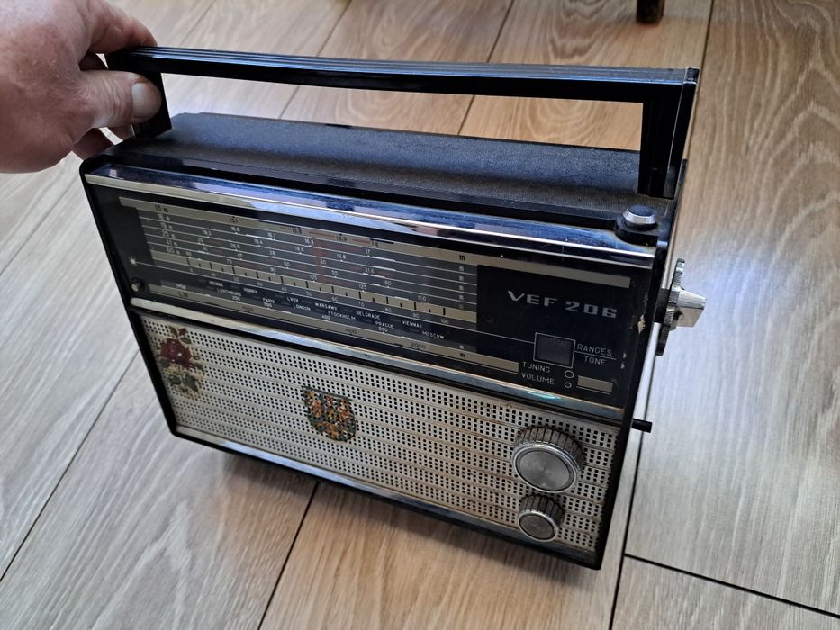 Продавам VЕF 206