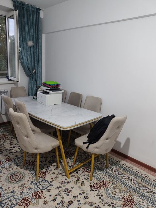 Продам Стол + 8 стульев