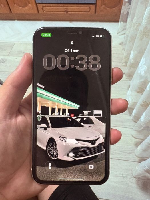 Продам или обмен айфон 11
