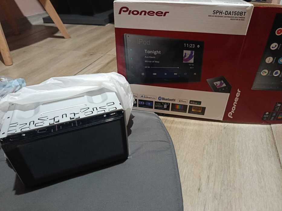 Navigație Pioneer SPH-DA150BT NOUĂ - CarPlay + Android Auto