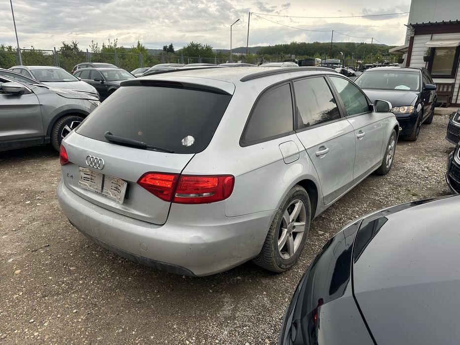 Ауди А4 B8 2.0tdi-143к - На Части!!!