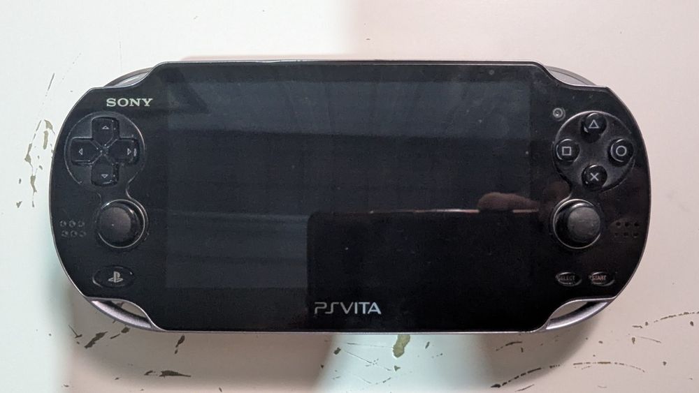 Ps vita 1000(Прошитая)