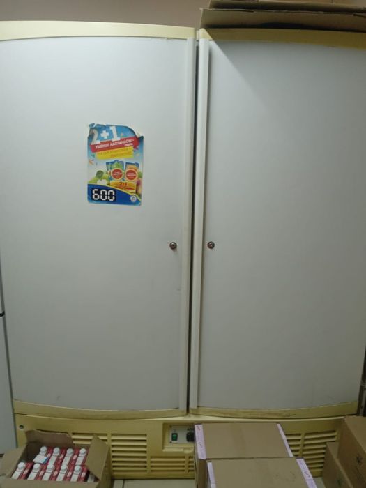 Продам на запчасти холодильники