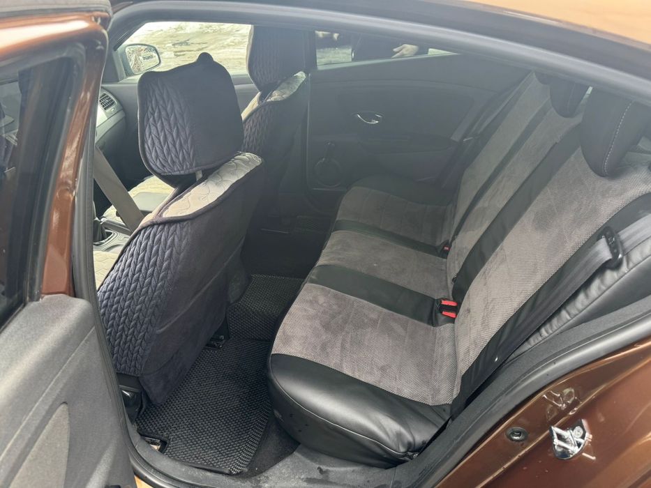 Renault Fluence продам