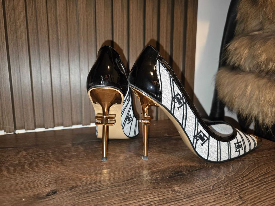 Elisabetta Franchi Дамски стилни обувки