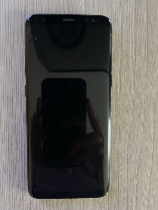 Продам самсунг с8