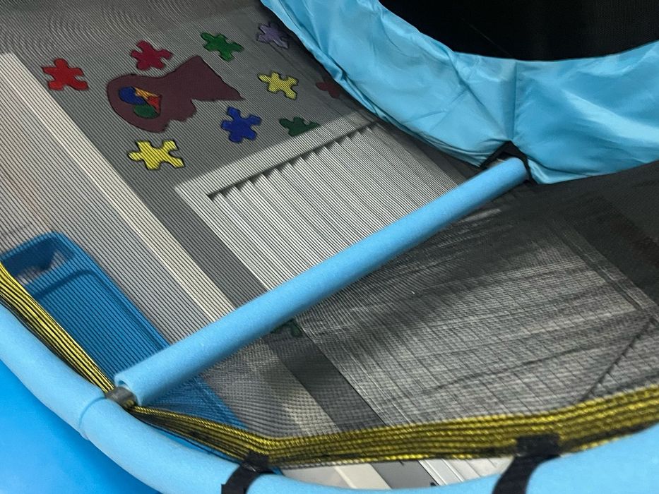 Батут  150 кг почти не пользовались